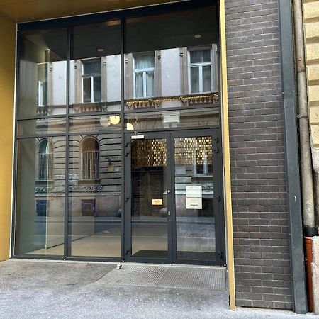 Comfort Court Apartment - Free Parking, Balcony Budapest Exterior foto