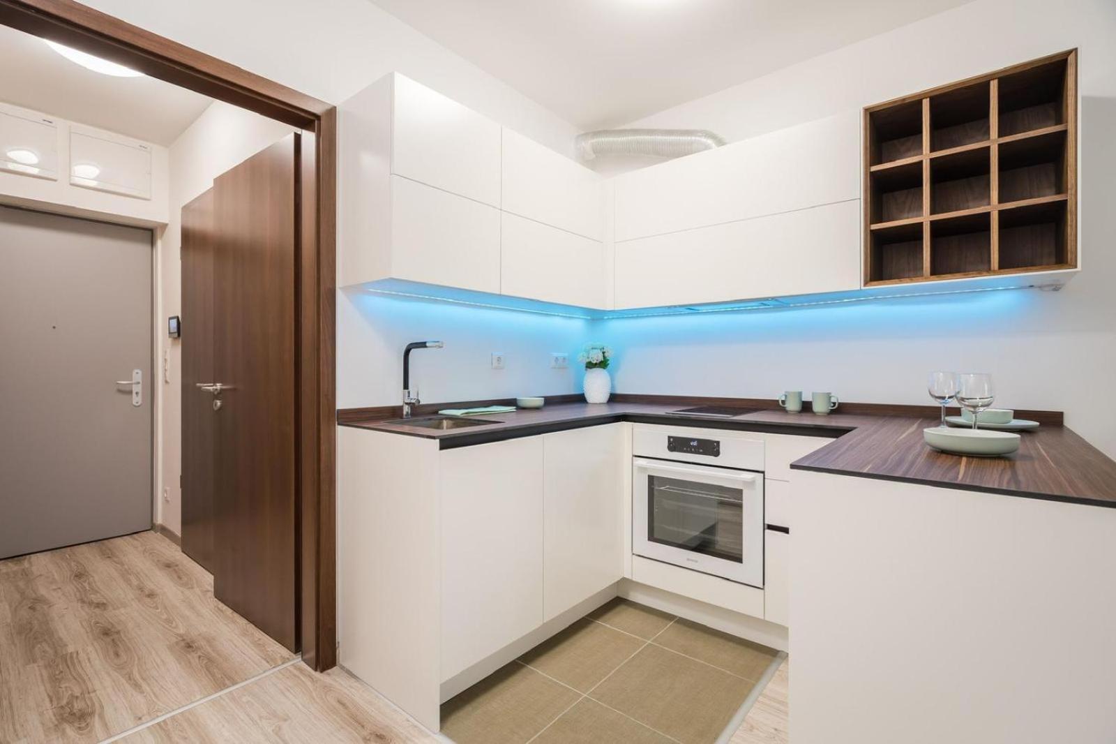 Comfort Court Apartment - Free Parking, Balcony Budapest Exterior foto